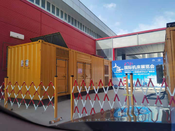 卧龙发电车出租-发电机无电压或电压太低怎么办？