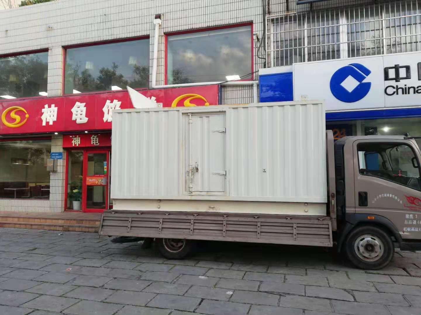 卧龙出租发电机-柴油发电机组错误的启动方式