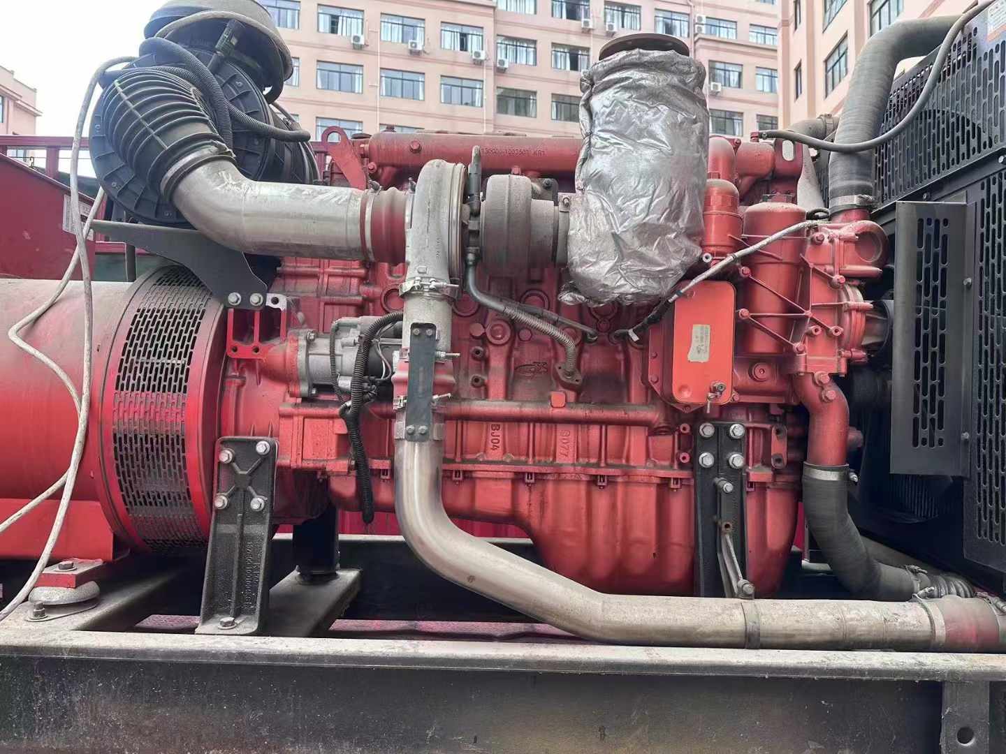 卧龙如何选择适合 600kW 柴油发电机组的过载保护器?