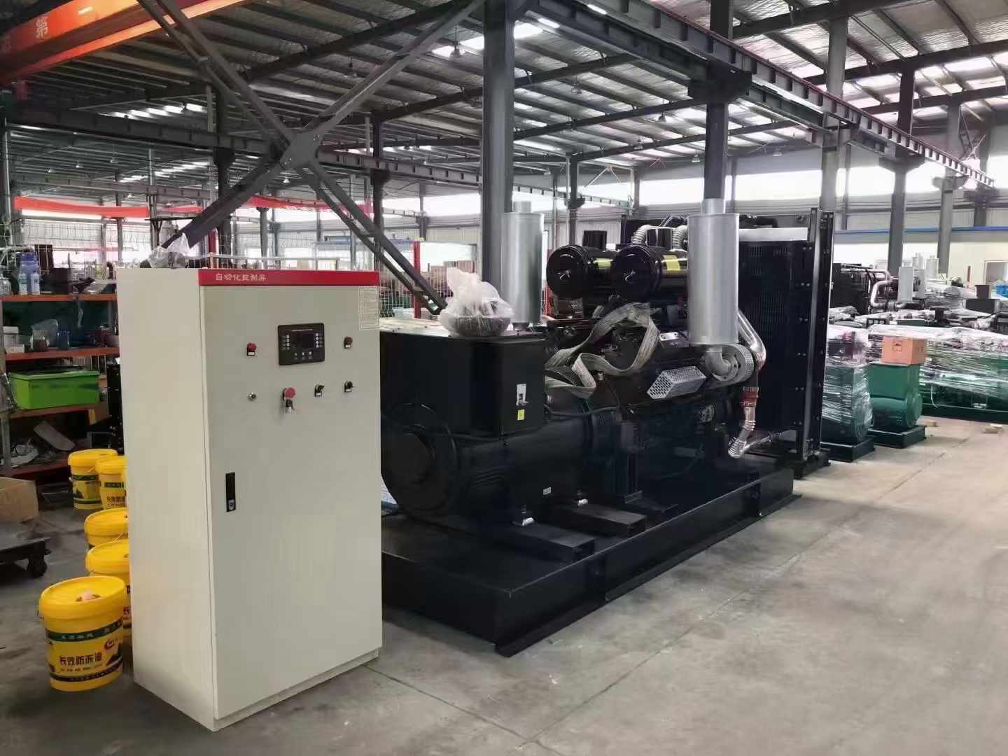 卧龙发电机2000kVA 负载需要多大的电缆？